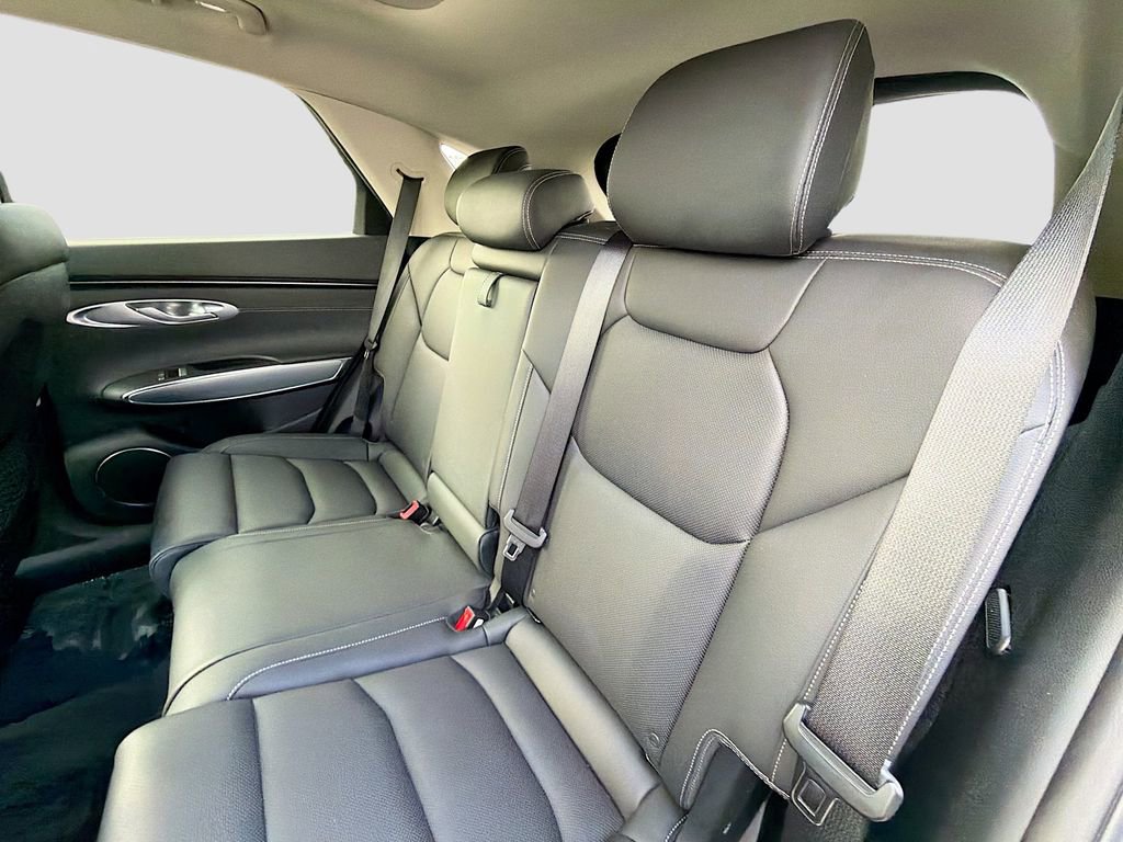 Used 2023 Genesis GV70 2.5T Select w/ Select Package image 20