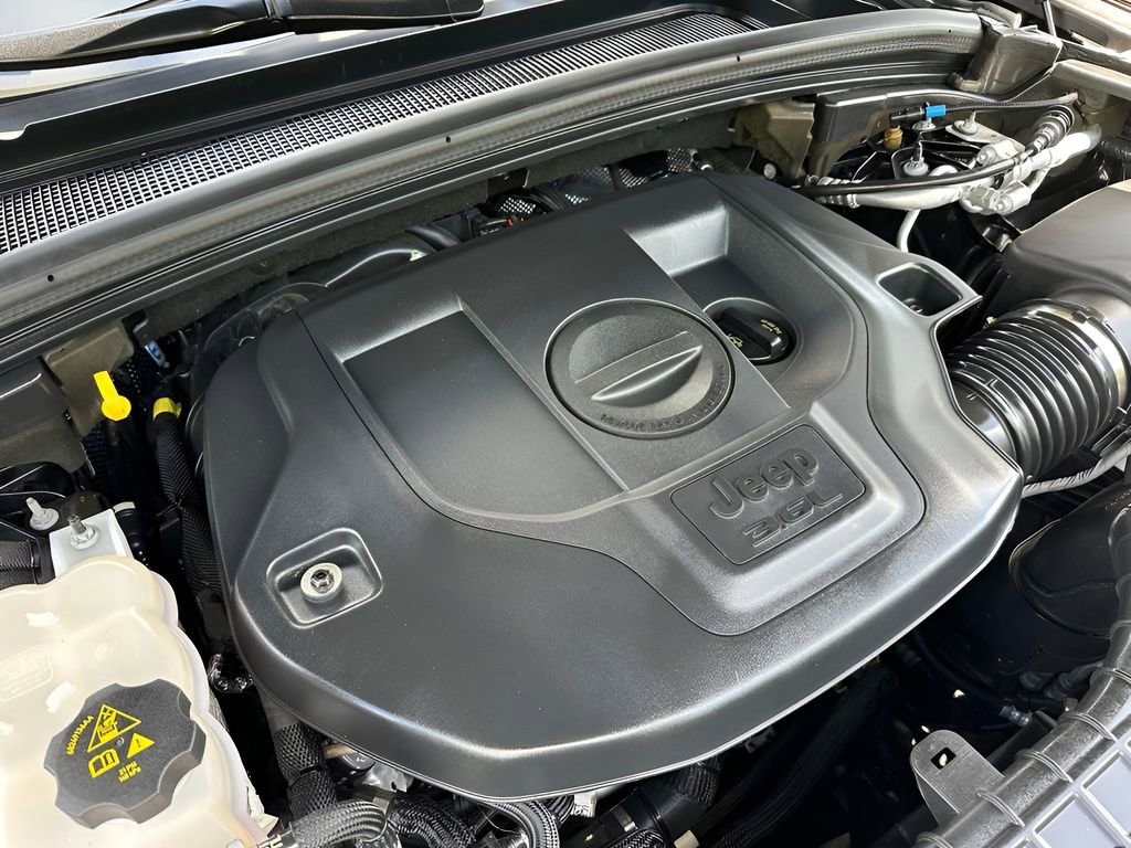 Used 2021 Jeep Grand Cherokee L Summit AWD/4WD image 26