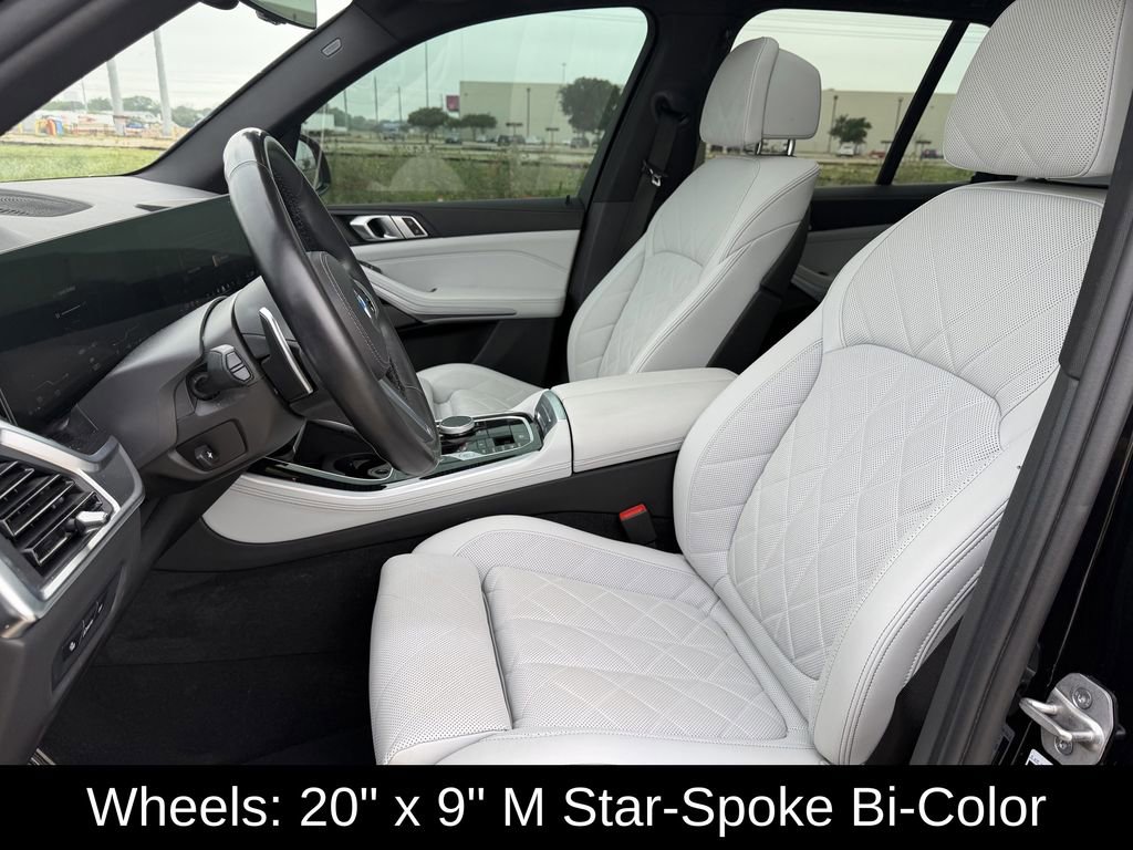 Used 2024 BMW X5 xDrive40i w/ M Sport Package AWD/4WD image 31