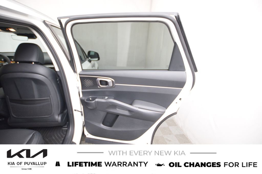 New 2026 Kia Sorento EX image 13