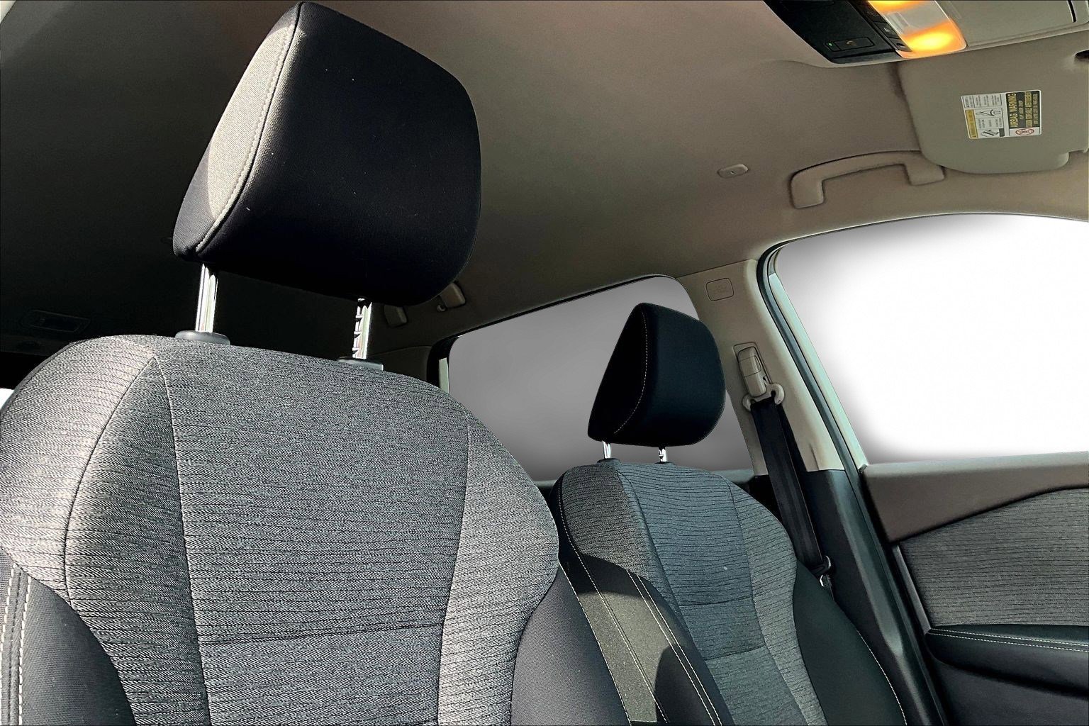 Used 2023 Nissan Rogue SV image 29