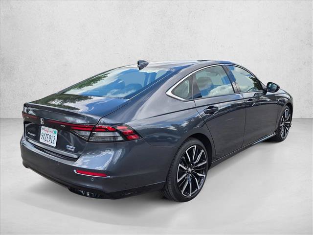 Used 2025 Honda Accord Touring image 5