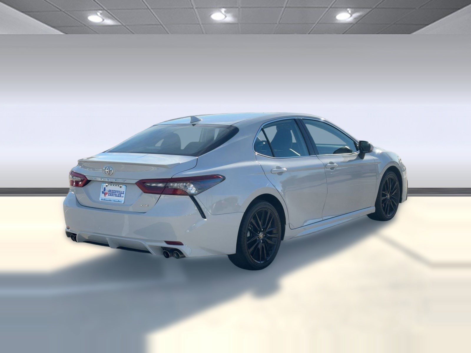Used 2024 Toyota Camry XSE image 9