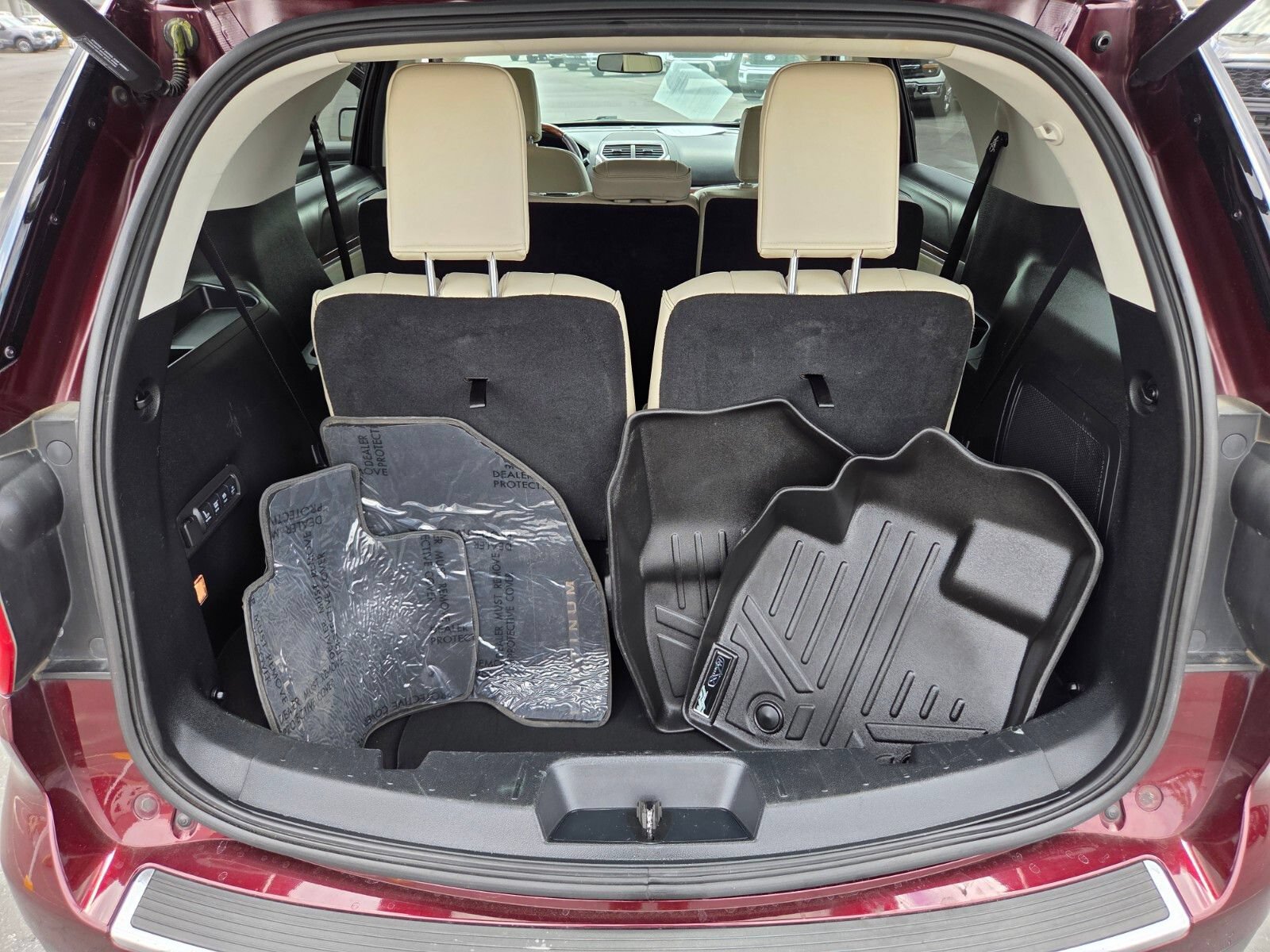 Certified 2018 Ford Explorer Platinum AWD/4WD image 15