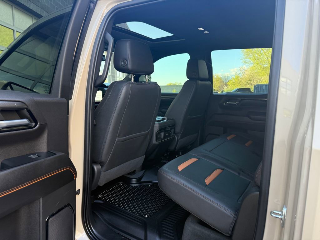 Used 2023 GMC Sierra 1500 AT4 w/ AT4 Premium Package image 27
