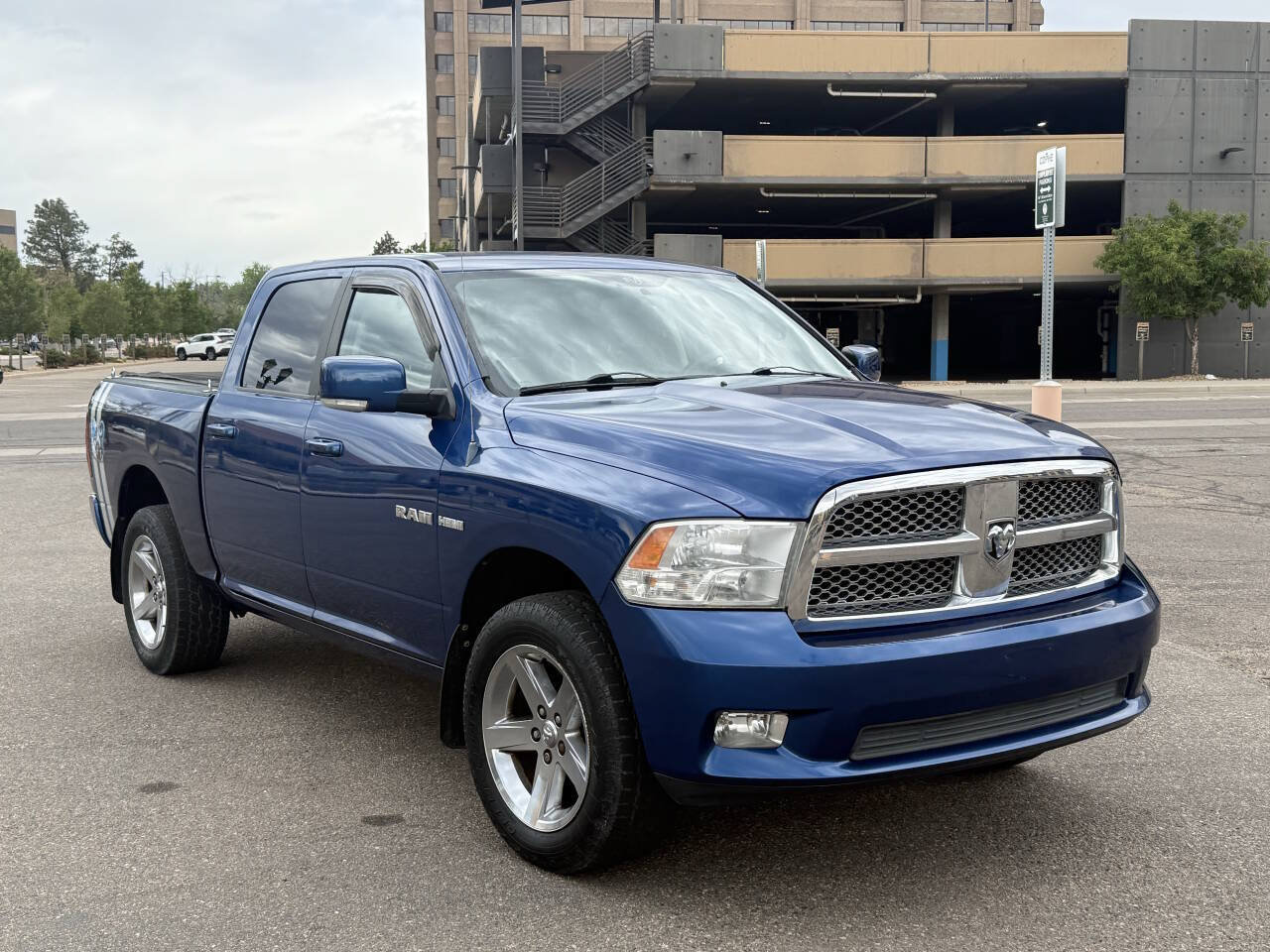 Used 2009 Dodge Ram 1500 Truck Sport AWD/4WD image 5