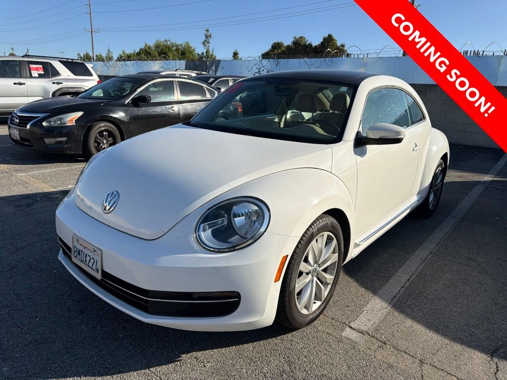 Used 2013 Volkswagen Beetle TDI FWD image 3