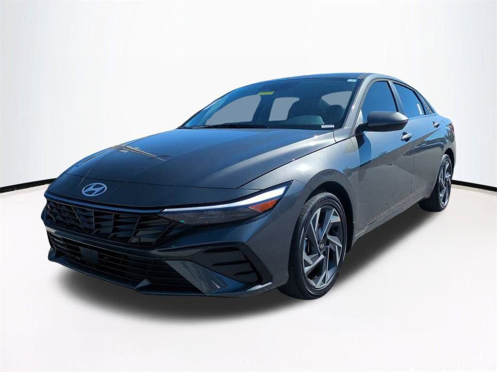 New 2026 Hyundai Elantra Limited image 9