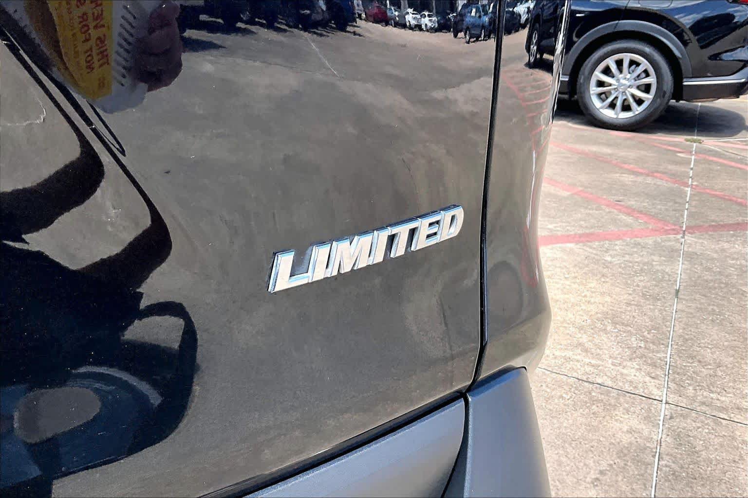 Used 2024 Toyota RAV4 Limited FWD image 10