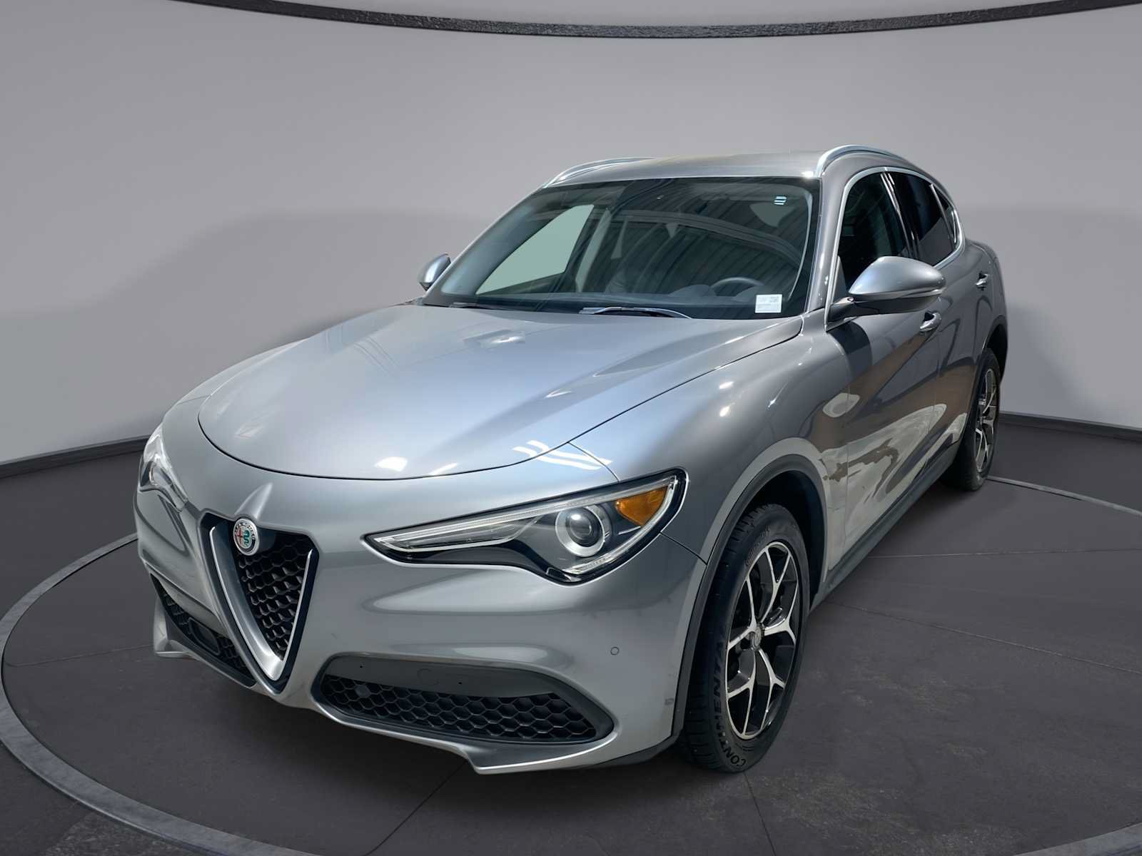 Used 2019 Alfa Romeo Stelvio Ti AWD/4WD image 1