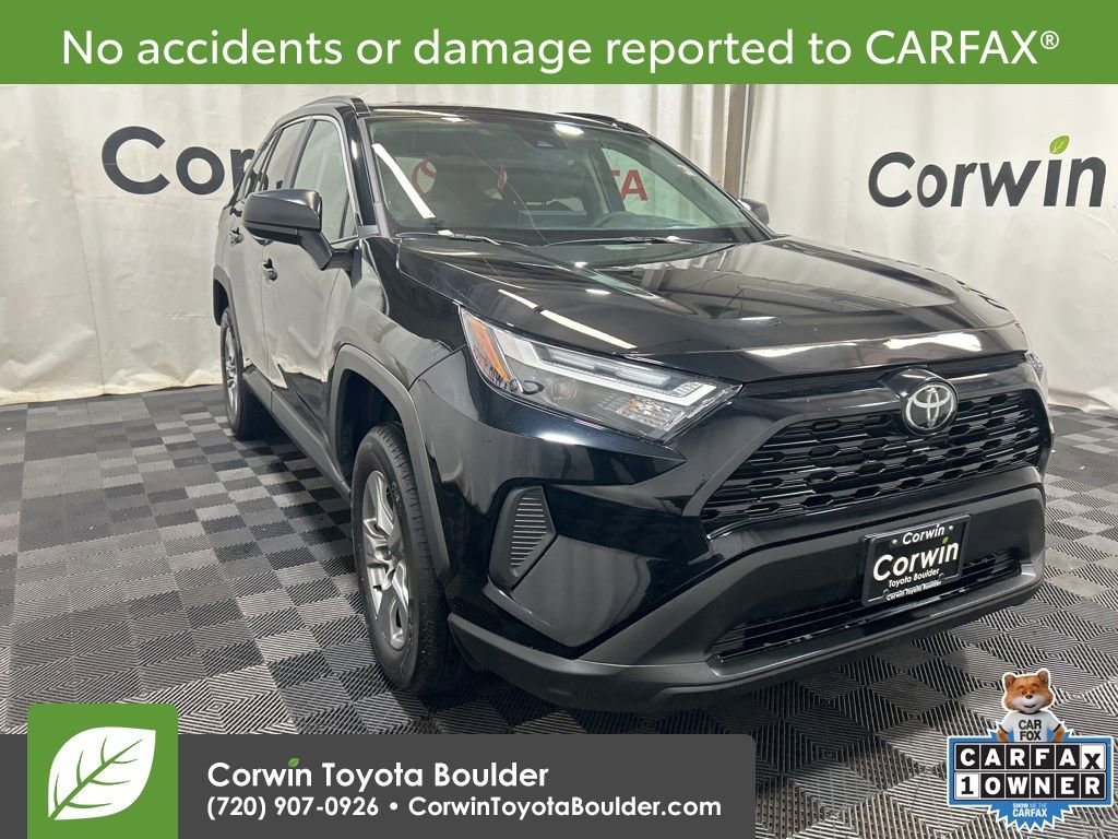 Used 2025 Toyota RAV4 LE image 1