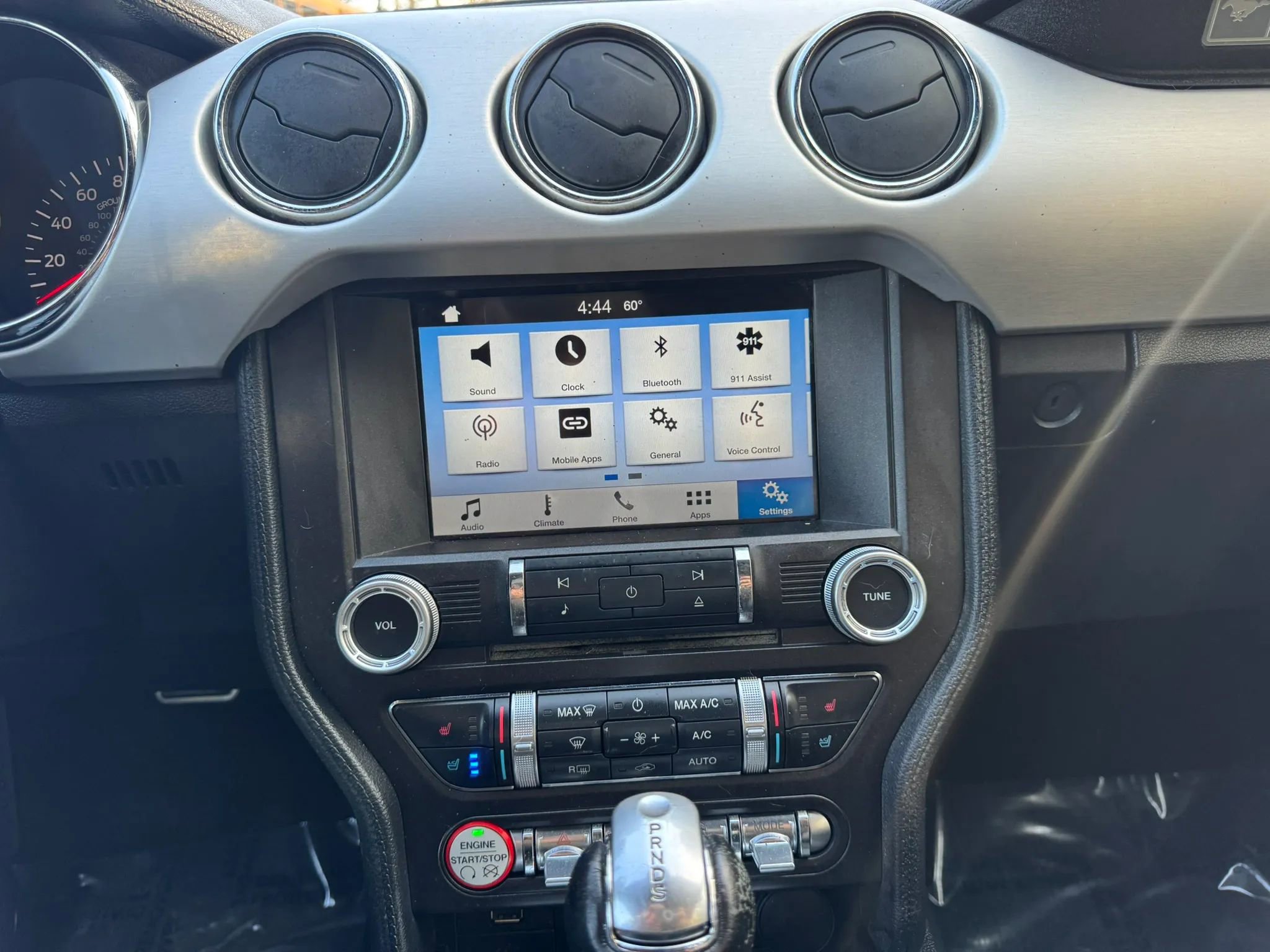 Used 2016 Ford Mustang Premium image 14