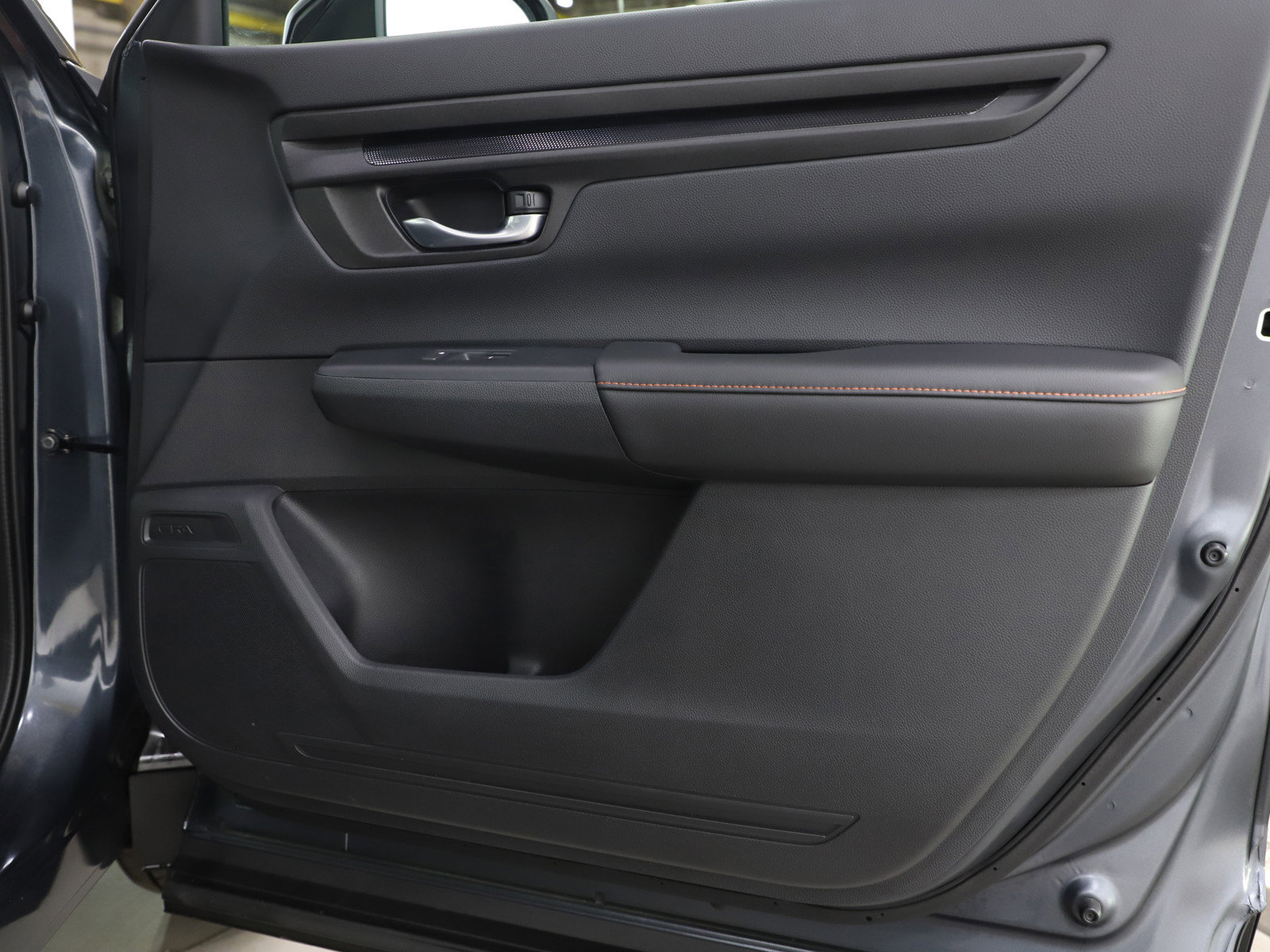 Used 2025 Honda CR-V Sport image 9