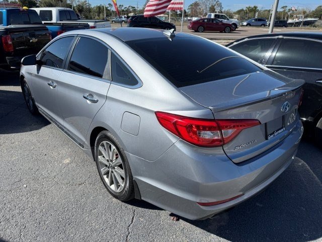 Used 2017 Hyundai Sonata Limited image 6