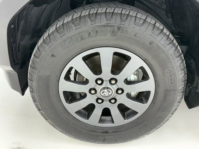 Used 2024 Toyota Land Cruiser w/ Premium Package image 7