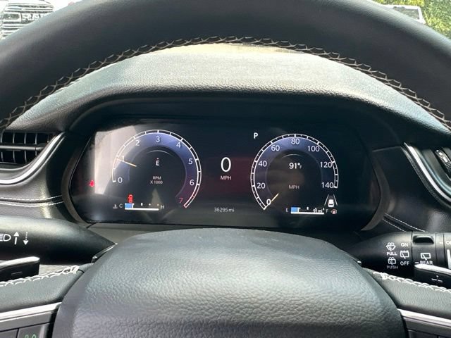 Used 2024 Jeep Grand Cherokee L Laredo AWD/4WD image 8