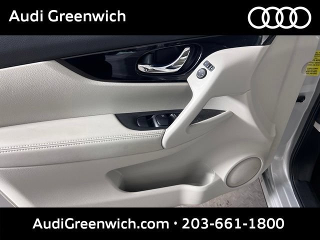 Used 2020 Nissan Rogue Sport SV AWD/4WD image 19