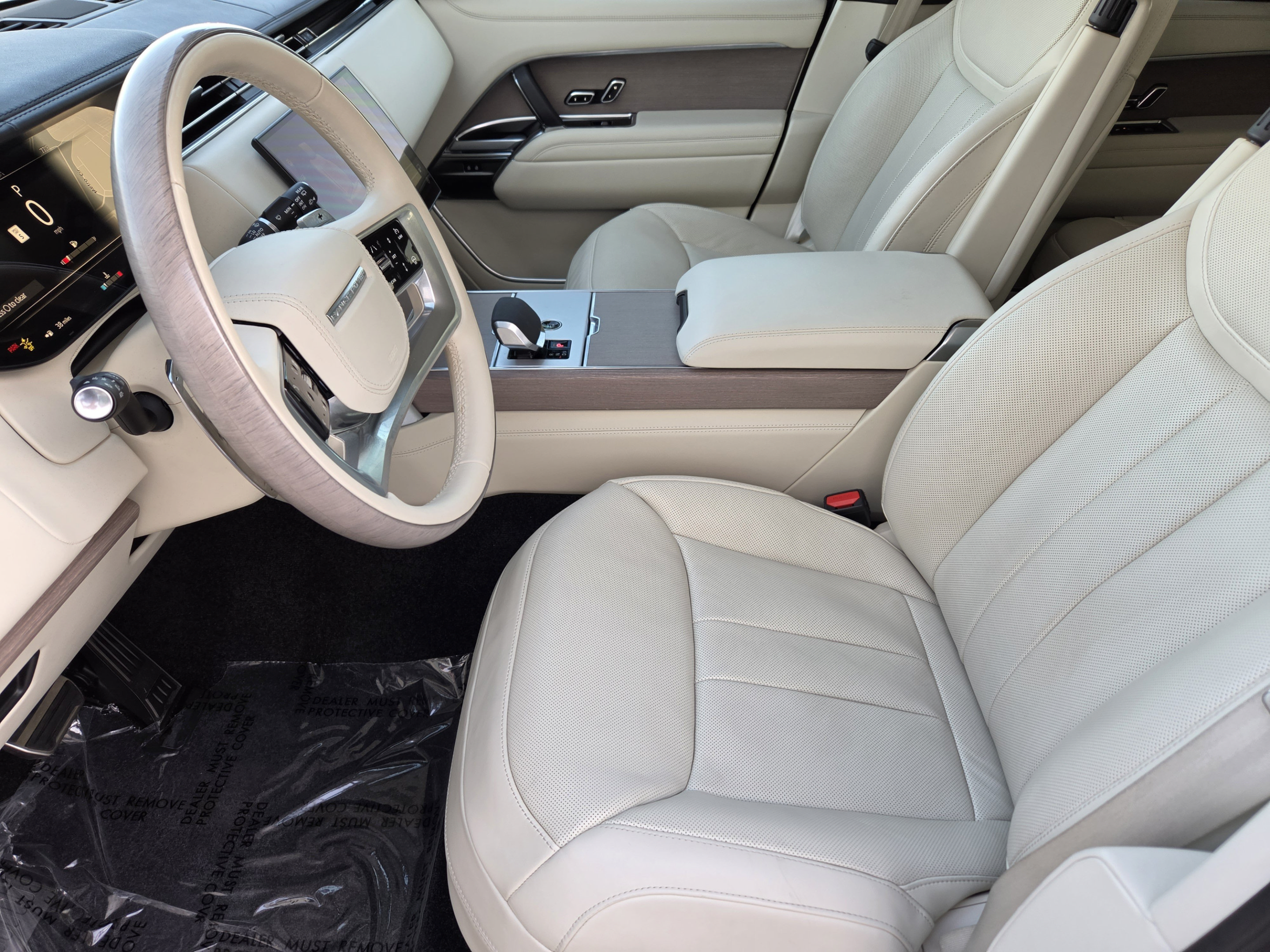 Certified 2024 Land Rover Range Rover SE AWD/4WD image 8