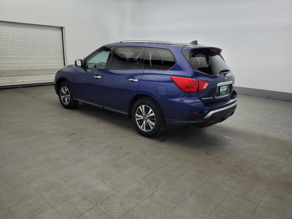 Used 2019 Nissan Pathfinder SL AWD/4WD image 3