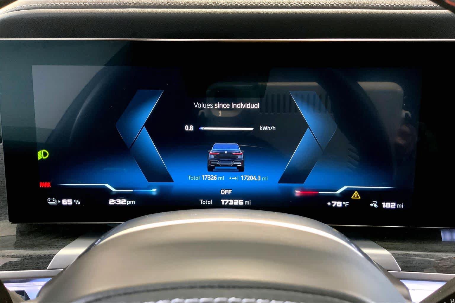 Used 2024 BMW i7 M70 AWD/4WD image 25