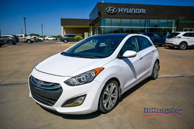Used 2014 Hyundai Elantra GT w/ Option Group 03 FWD image 1
