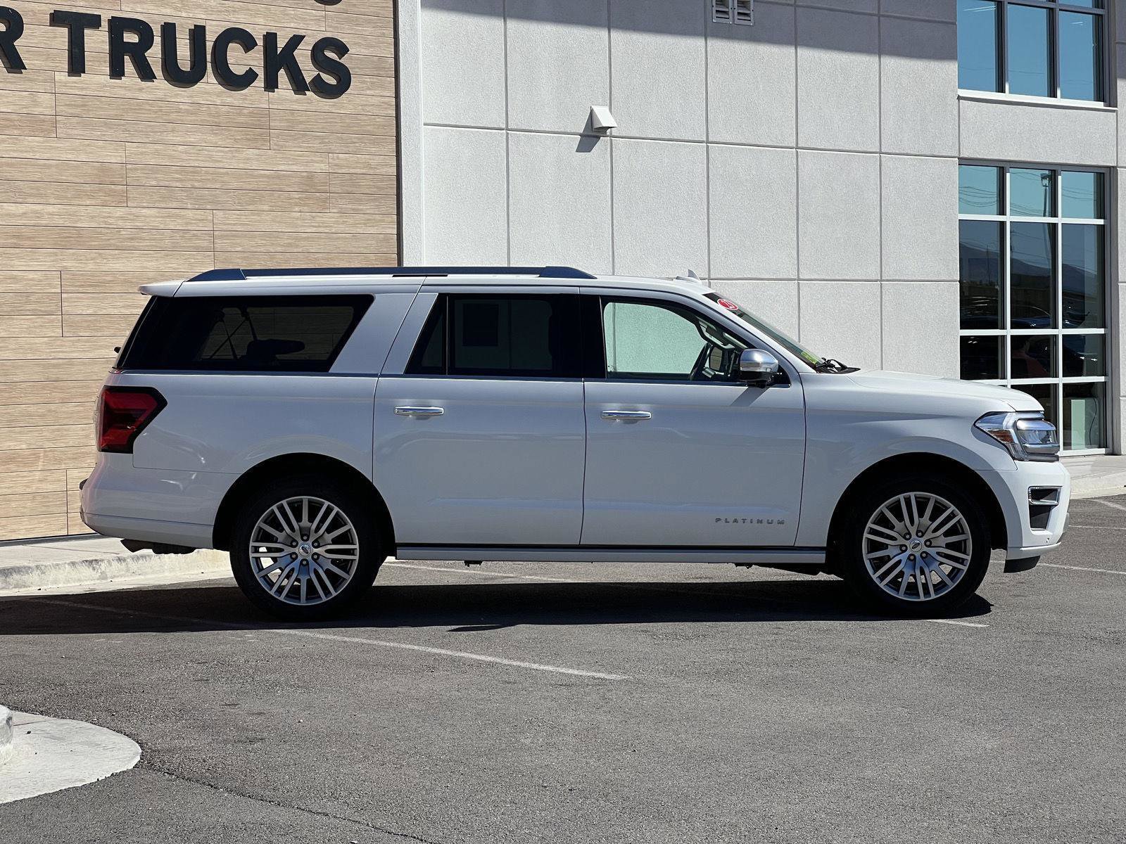Used 2023 Ford Expedition Max Platinum image 9