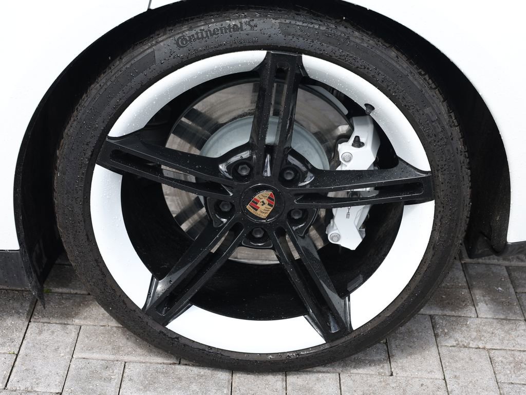 Used 2020 Porsche Taycan 4S w/ Premium Package image 46