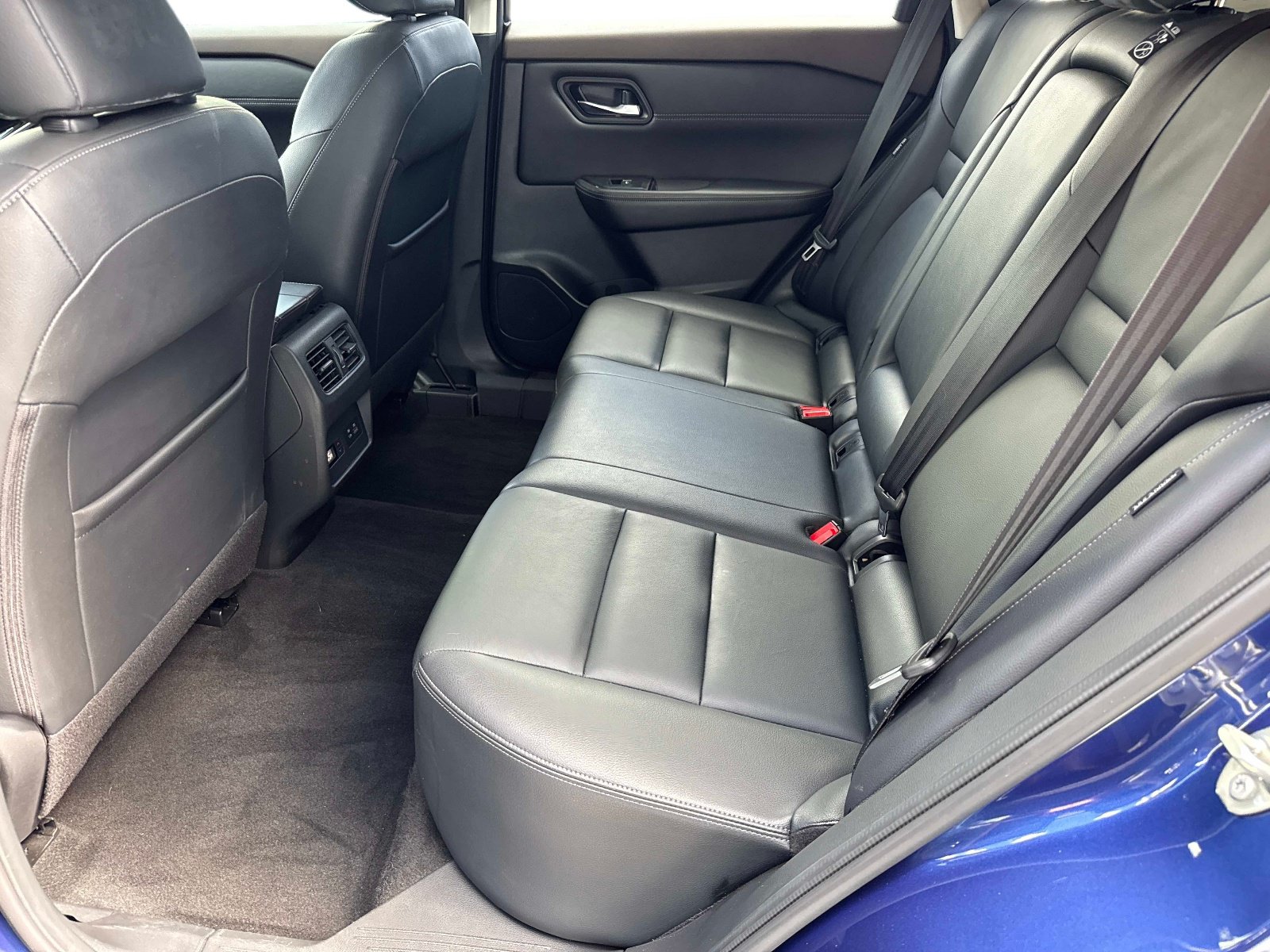 Used 2022 Nissan Rogue SL FWD image 15