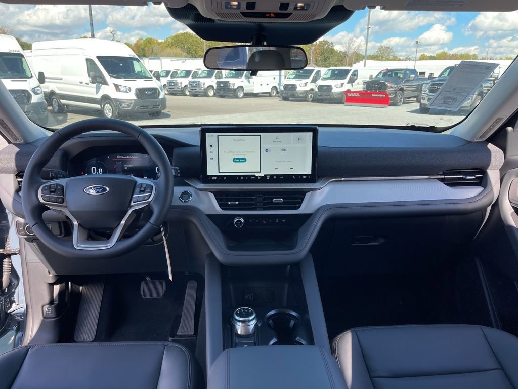 New 2026 Ford Explorer Active w/ Active Comfort Package image 6
