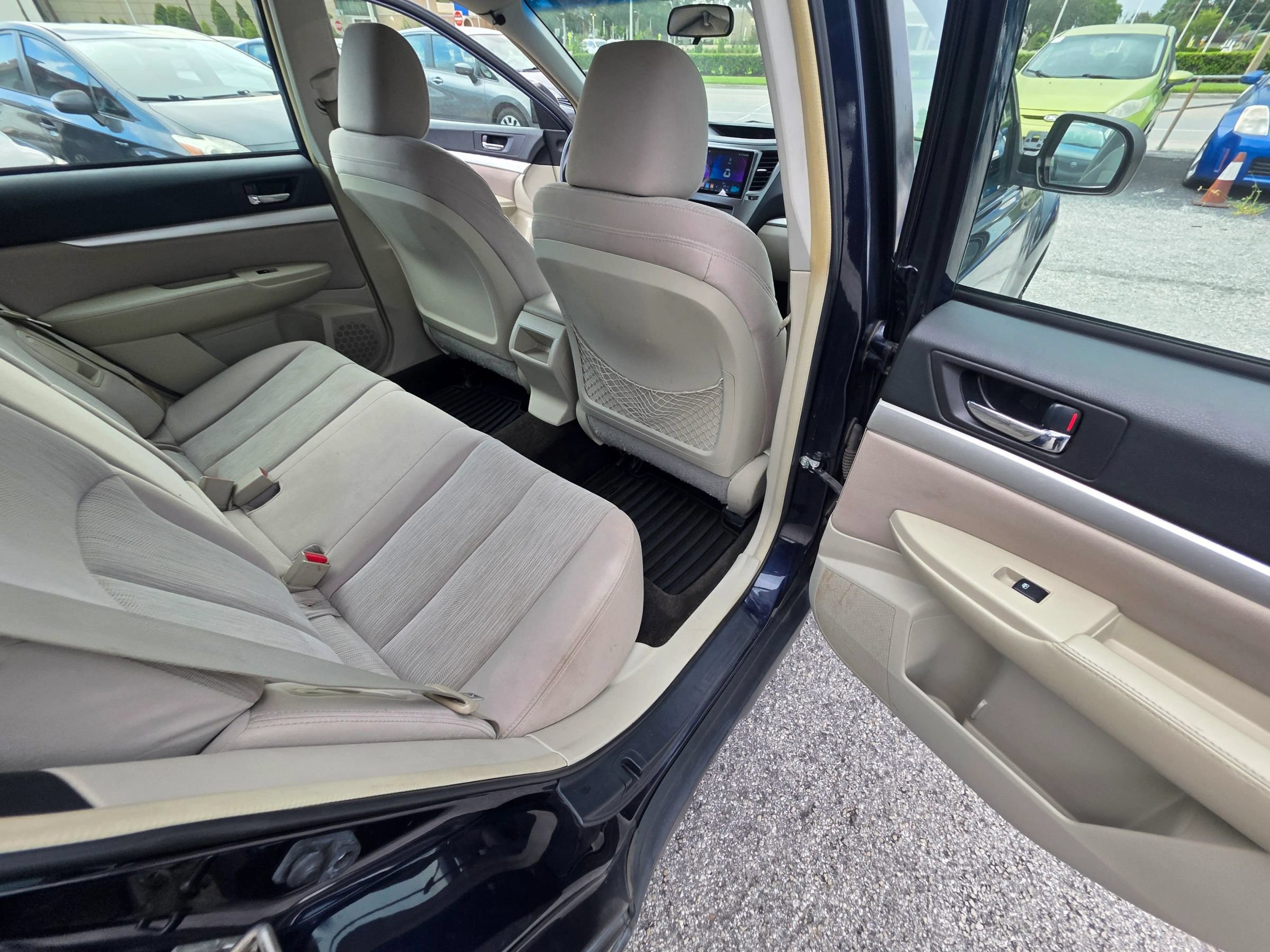 Used 2013 Subaru Outback 2.5i AWD/4WD image 18