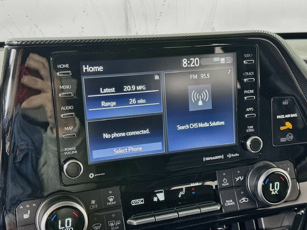 Used 2021 Toyota Highlander XSE AWD/4WD image 28