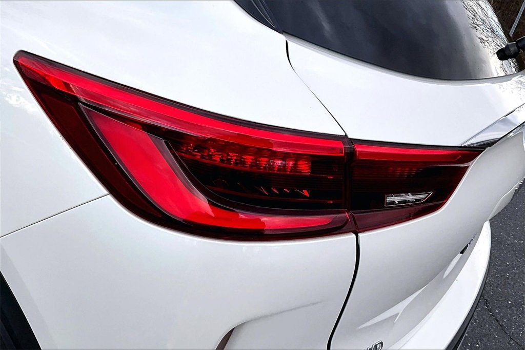 Used 2021 INFINITI QX50 Luxe w/ Cargo Package image 21