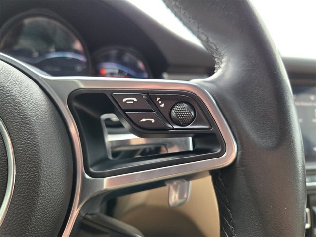 Used 2020 Porsche Macan image 24