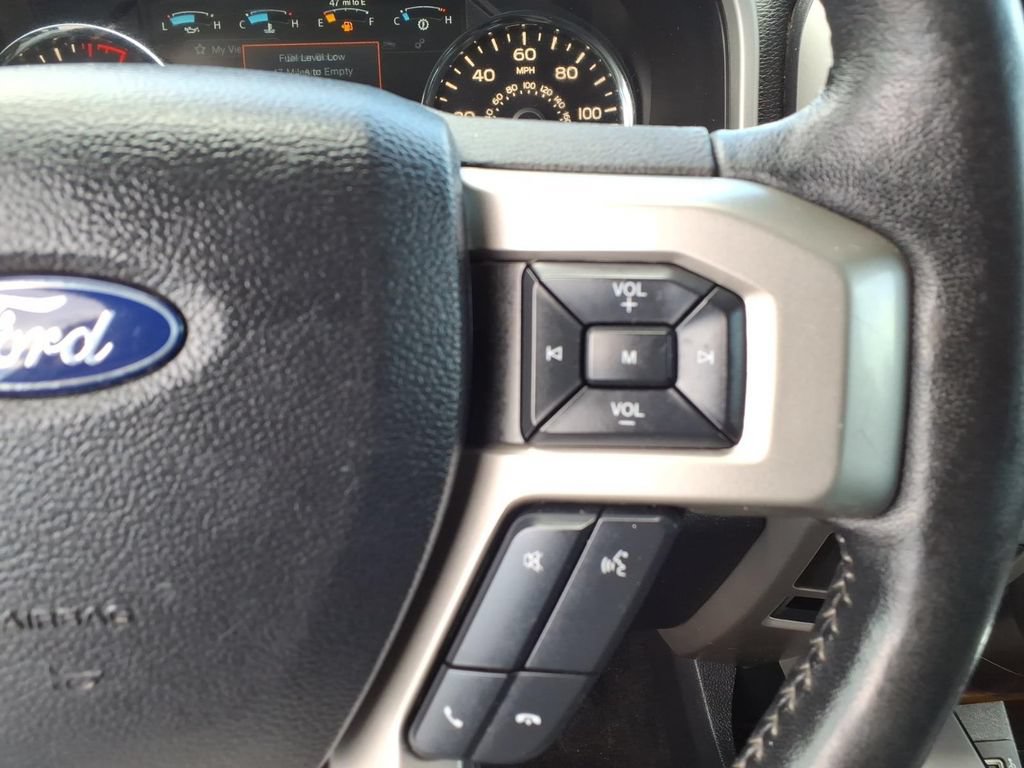 Used 2020 Ford F150 Lariat RWD image 34