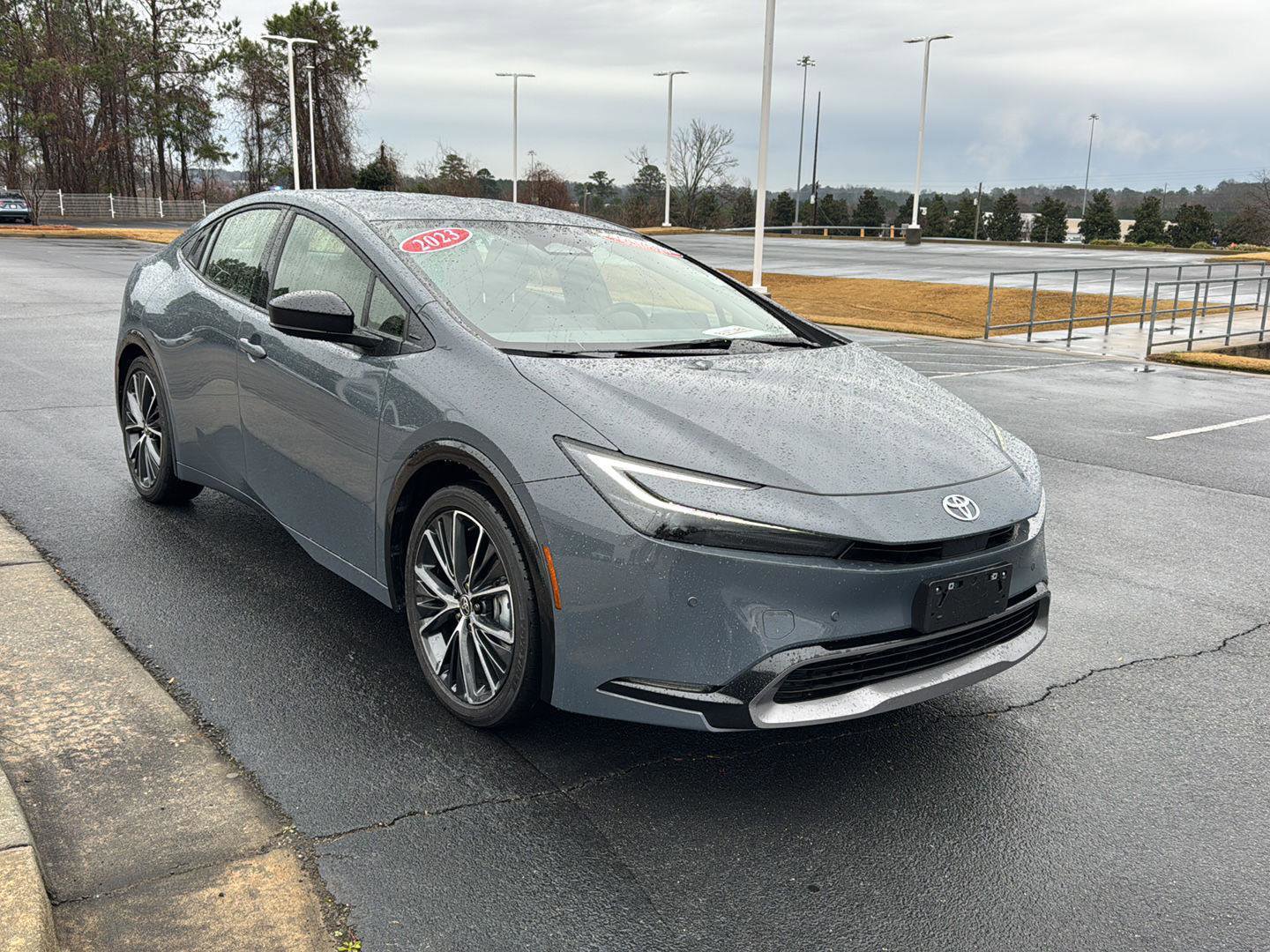 Certified 2023 Toyota Prius XLE image 6