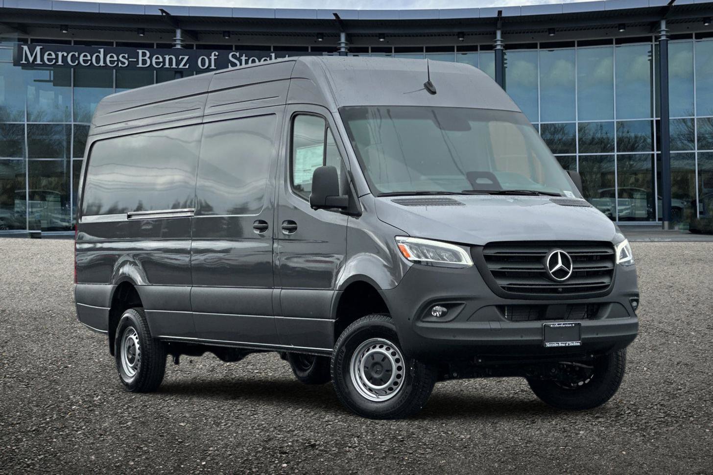 New 2026 Mercedes-Benz Sprinter 2500 image 2