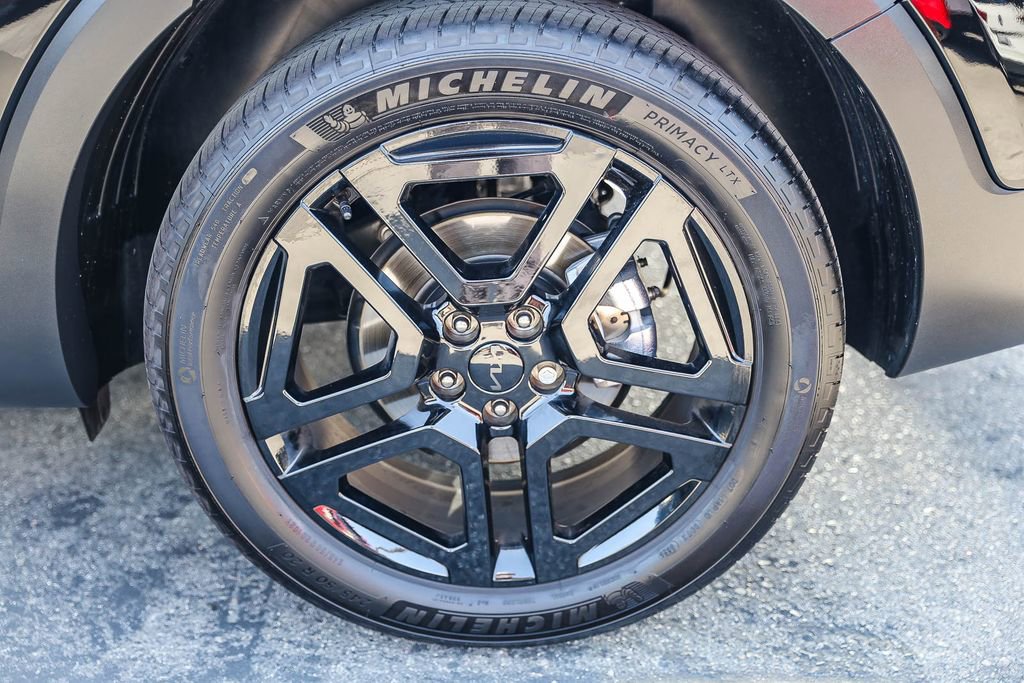 Used 2025 Kia Telluride EX X-Line AWD/4WD image 8