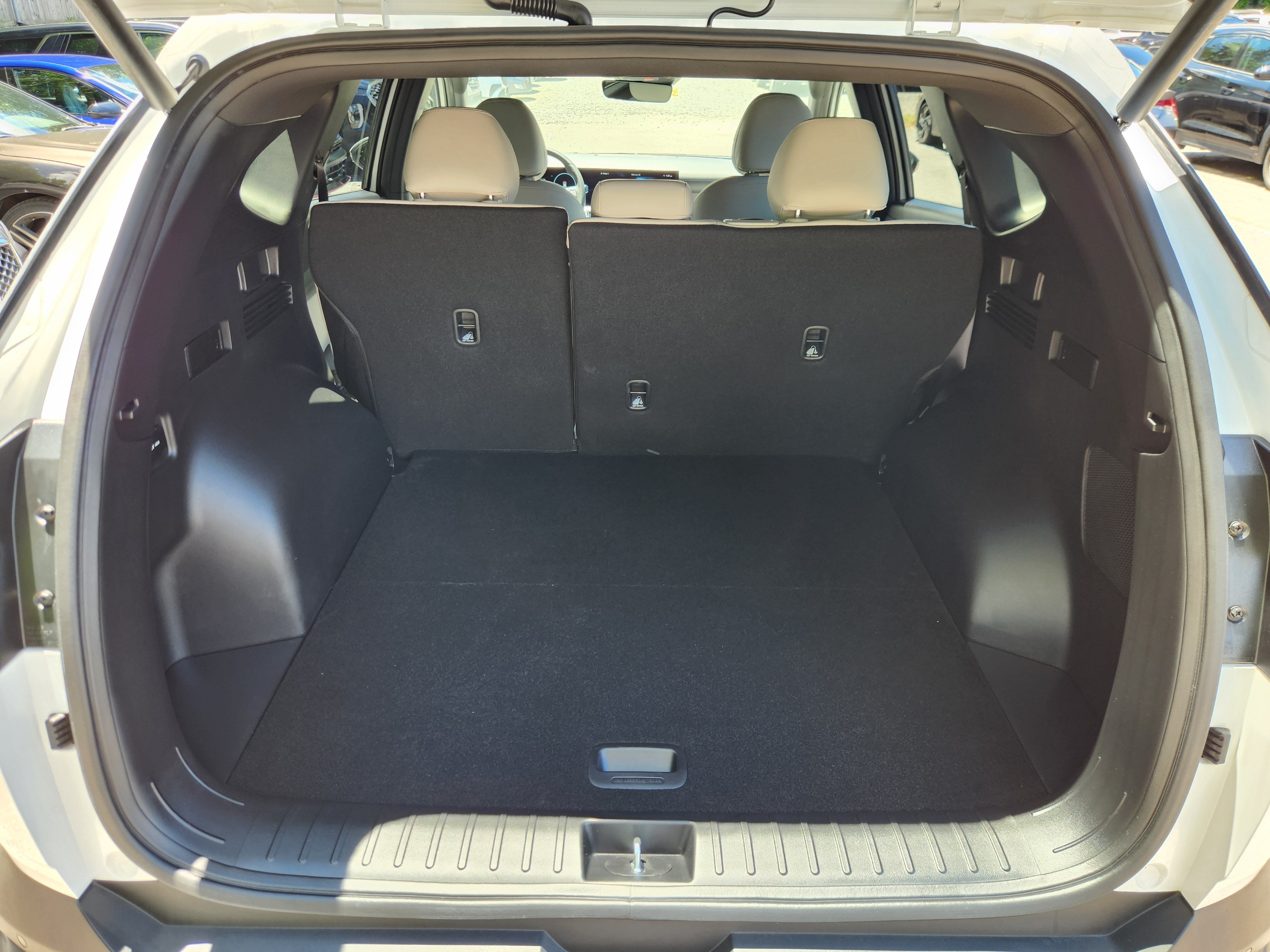 Certified 2025 Hyundai Tucson Limited AWD/4WD image 20