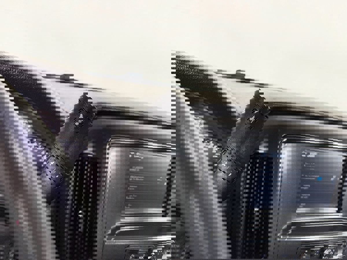 Used 2018 Chevrolet Silverado 1500 W/T AWD/4WD image 45