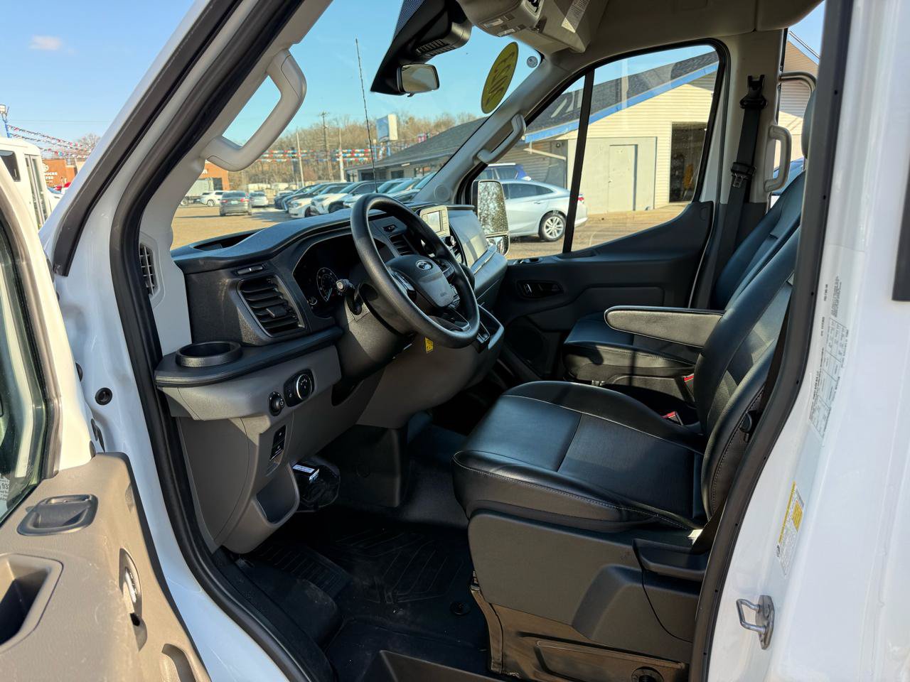Used 2023 Ford Transit 350 XL RWD image 9