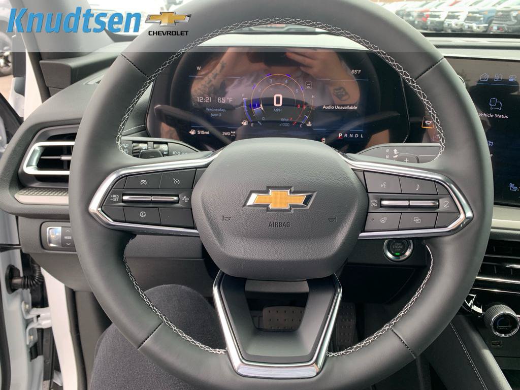 New 2026 Chevrolet Traverse LT w/ Midnight/Sport Edition AWD/4WD image 16