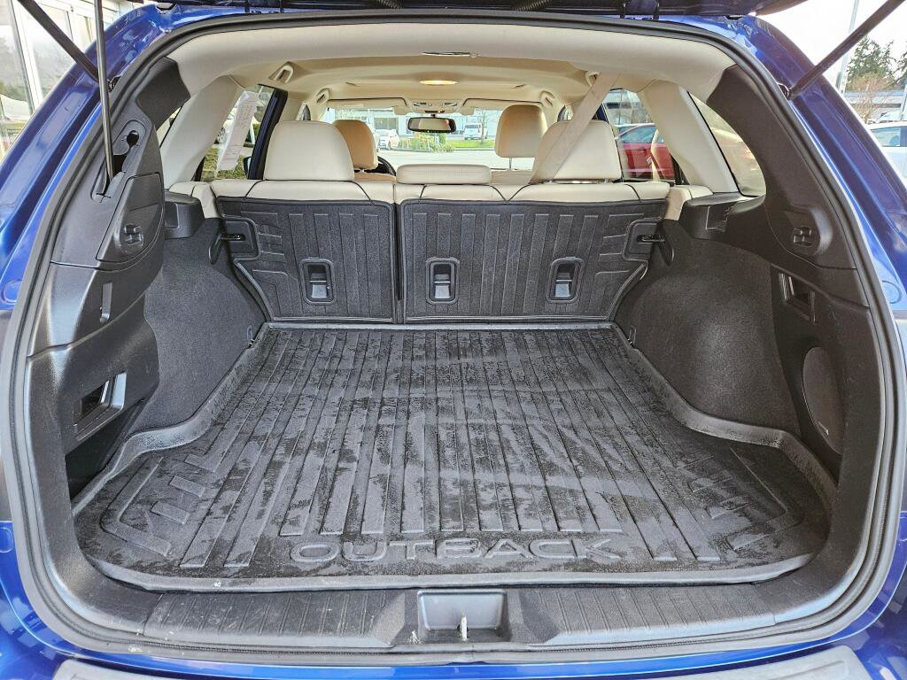 Used 2016 Subaru Outback 2.5i Limited image 18