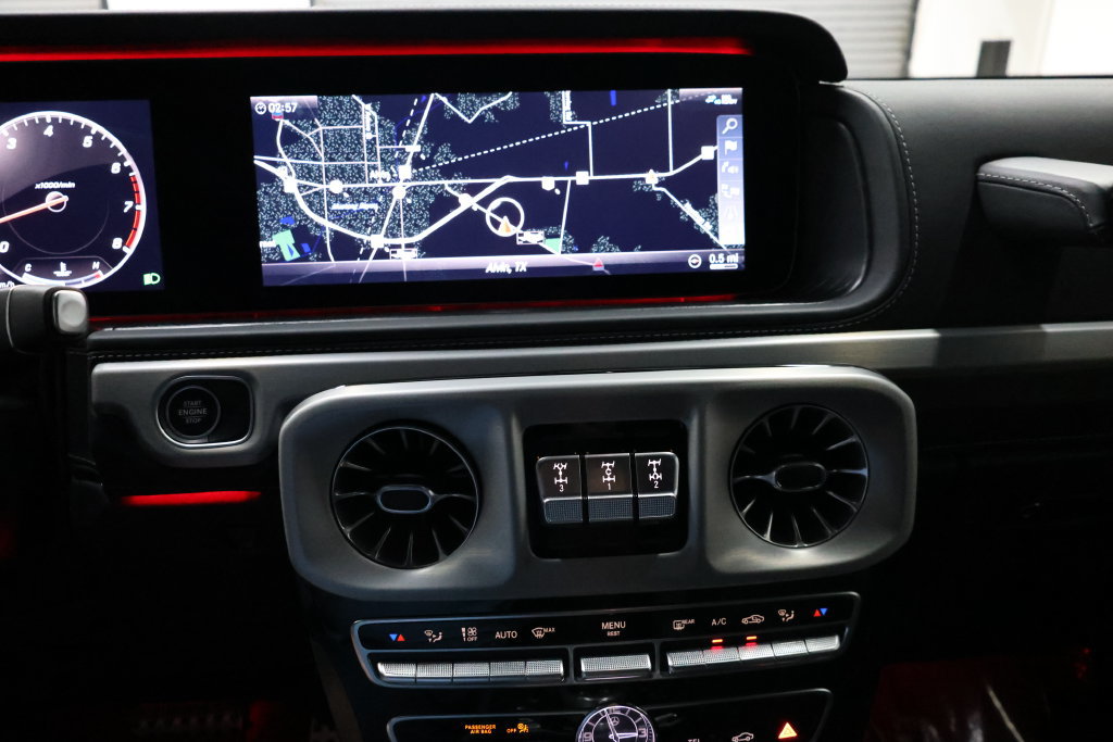 Used 2024 Mercedes-Benz G 550 image 93