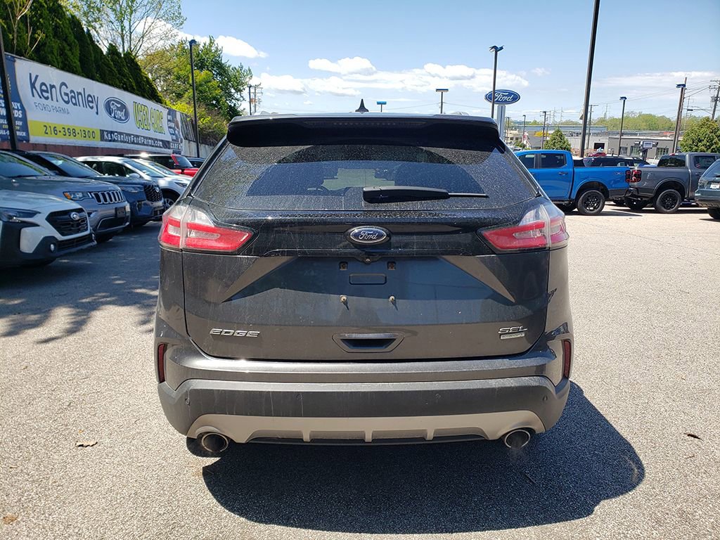Used 2019 Ford Edge SEL w/ Equipment Group 201A FWD image 4