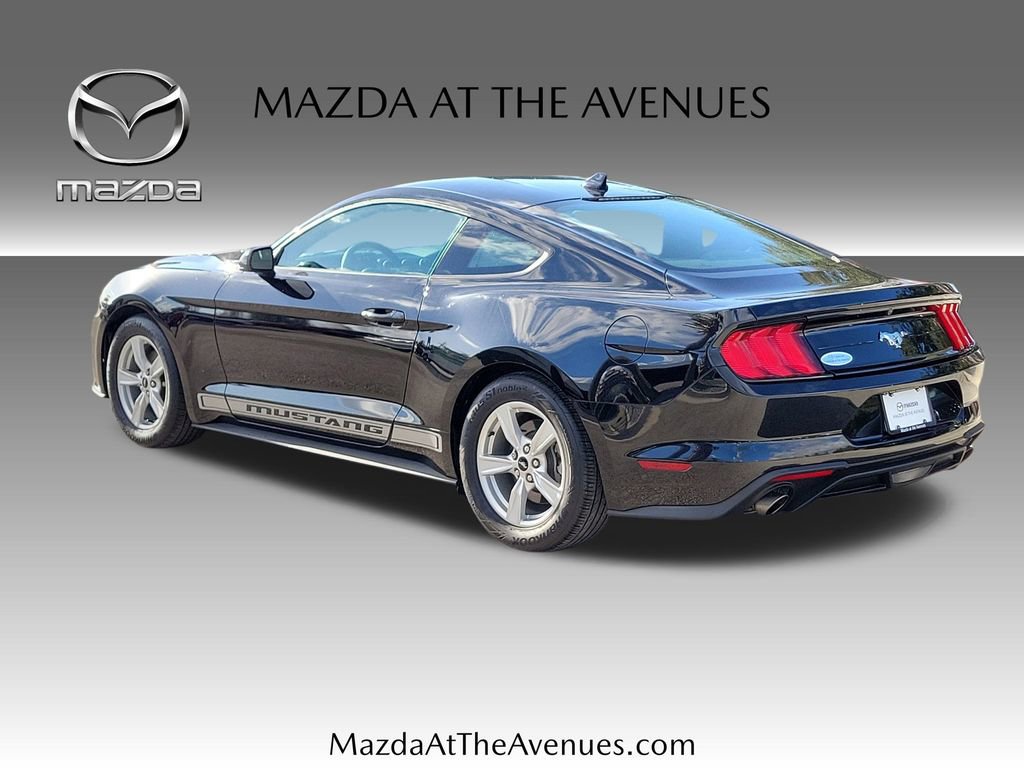 Used 2023 Ford Mustang Coupe image 5