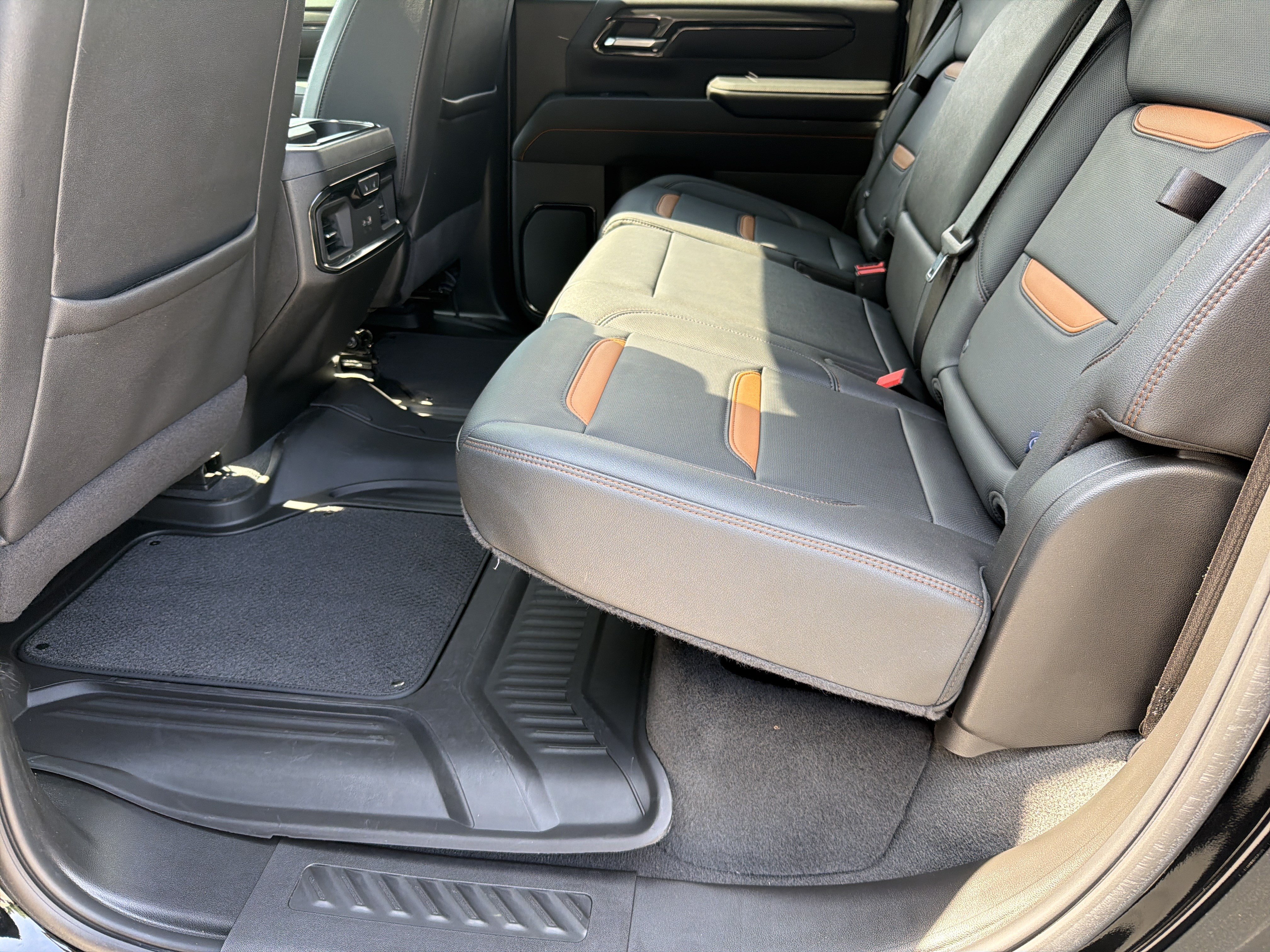 Certified 2024 GMC Sierra 2500 AT4 w/ AT4 Premium Plus Package AWD/4WD image 21
