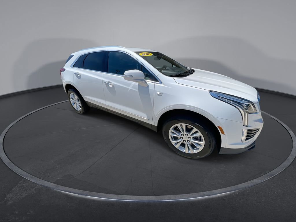 Used 2021 Cadillac XT5 Luxury FWD image 2