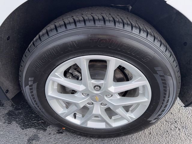 Used 2023 Chevrolet Equinox LT image 26