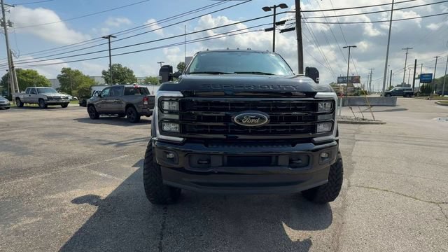 Used 2024 Ford F550 4x4 SuperCab Super Duty image 3