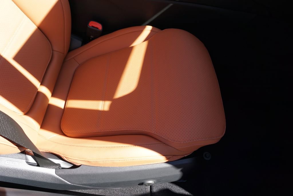 New 2026 Mercedes-Benz C 300 Sedan image 66